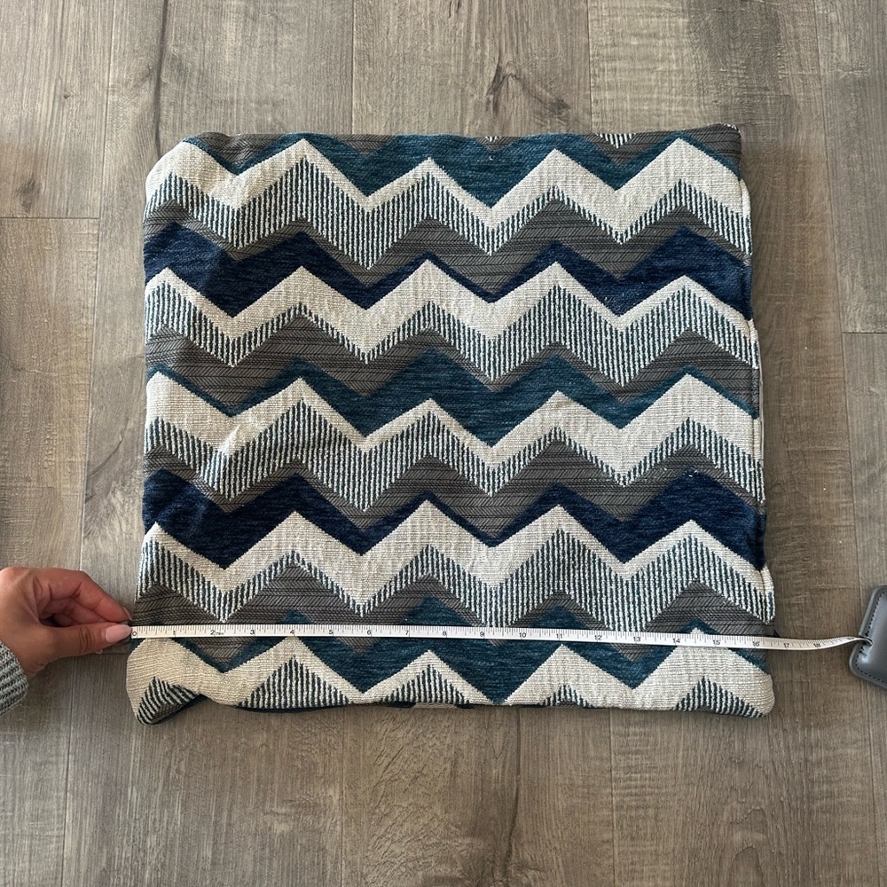 Chevron Patterned Pillow Covers - Picture 3 of 4